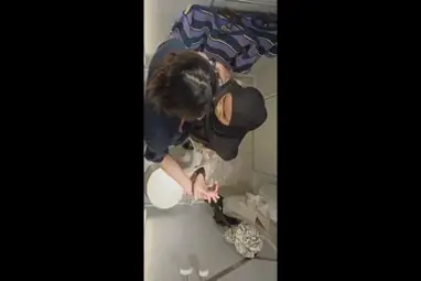 Skandal Jilbab Sange Ngewe Sambil Nangis Menikmati